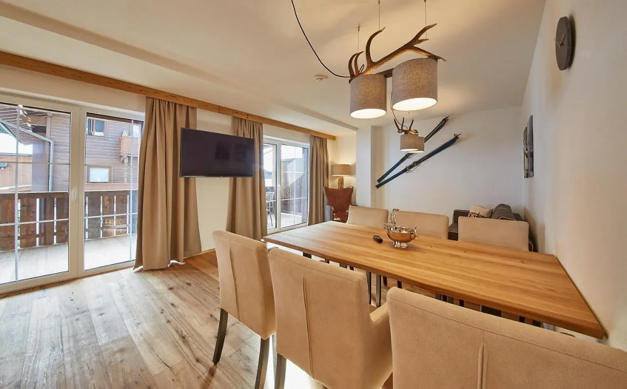 Residenz Der Wieshofer Saalbach-Hinterglemm 0*,